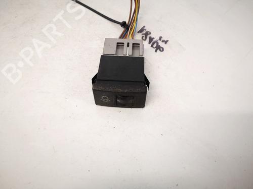 switch-audi-a4-b5-8d2-1994-1995-1996-1997-1998-1999-2000-2001-35423345 main image