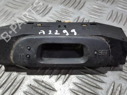 Display Display MITSUBISHI CARISMA (DA_) 1.9 TD (DA4A) (90 hp) 35666447 35666447