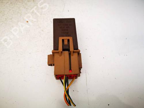 Used Electronic sensor Electronic sensor LAND ROVER RANGE ROVER SPORT I (L320) 2.7 D 4x4 (190 hp) 36517749 36517749