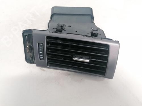air-vent-audi-a6-c5-4b2-4b4-1997-1998-1999-2000-2001-2002-2003-2004-2005-33088101 main image