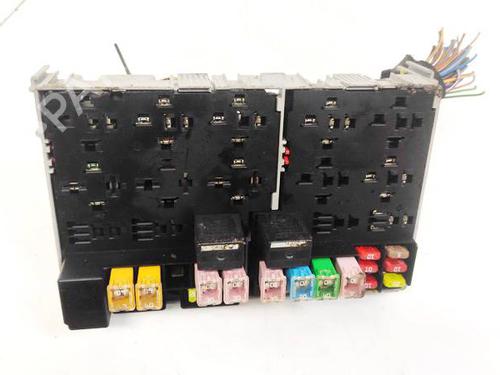 Used Fuse box Fuse box FORD TRANSIT Van (FA_ _) 2.2 TDCi (85 hp) 32931637 32931637