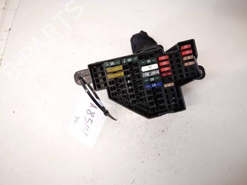 fuse-box-vw-jetta-iii-1k2-2004-2005-2006-2007-2008-2009-2010-2011-2012-2013-32919551 main image