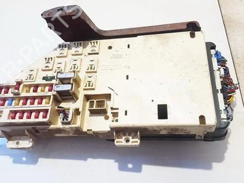 Used Fuse box Fuse box CHRYSLER 300M (LR) 2.7 V6 24V (203 hp) 33525789 33525789