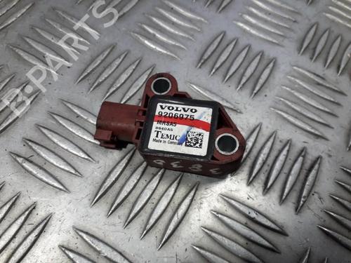 Used Electronic module Electronic module VOLVO V50 (545) 1.8 (125 hp) 33503020 33503020