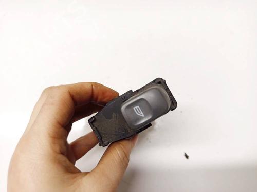 Used Switch VOLVO S60 I (384) 2.4 (140 hp) 32971805