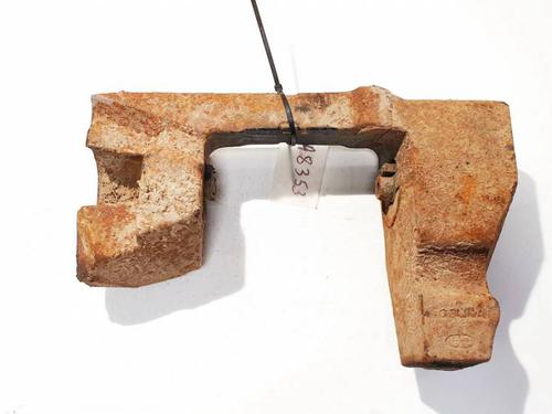 Used Engine mount Engine mount LAND ROVER DISCOVERY III (L319) 2.7 TD 4x4 (190 hp) 32924183 32924183