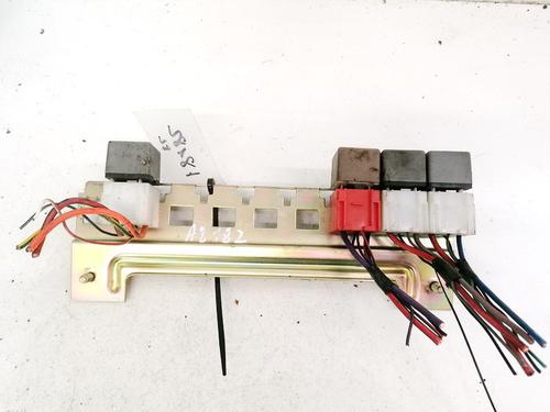 Used Fuse box Fuse box PEUGEOT BOXER Bus (230P) 2.5 TDI (107 hp) 32912011 32912011