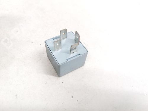 Electronic sensor VW TOURAN (1T1, 1T2) 1.9 TDI | BP33087376M84 - Image 2