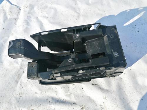 Armrest / Center console VW GOLF VI (5K1) 2.0 TDI | BP35513221I20 - Image 3