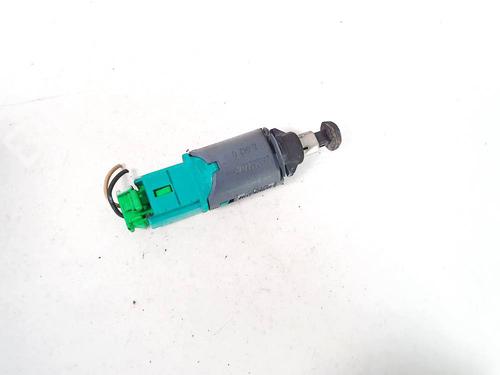 Used Electronic module Electronic module RENAULT LAGUNA III (BT0/1) 2.0 dCi (BT01, BT08, BT09, BT0E, BT0K, BT12, BT1C, BT1D,... (150 hp) 35382743 35382743