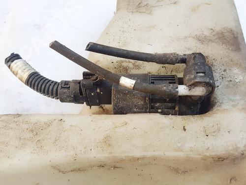 Used Washer pump Washer pump RENAULT ESPACE III (JE0_) 2.0 (JE0A) (114 hp) 35879250 35879250