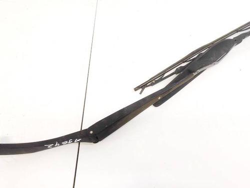front-windshield-wiper-arm-subaru-forester-sg_-2002-2003-2004-2005-2006-2007-2008-2009-2010-2011-2012-32968444 main image