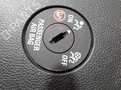 switch-opel-insignia-a-g09-2008-2009-2010-2011-2012-2013-2014-2015-2016-2017-33490631 main image