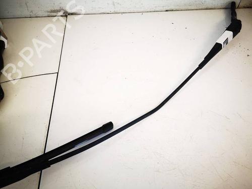 Used Front windshield wiper arm Front windshield wiper arm 32583806 32583806