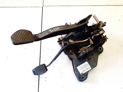 Used Clutch pedal Clutch pedal 34762001 34762001