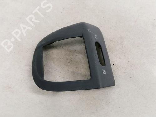 Used Air vent Air vent NISSAN MICRA III (K12) 1.2 16V (80 hp) 33083111 33083111