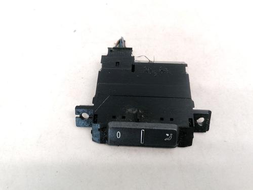 Used Climate control Climate control VW PHAETON (3D1, 3D2, 3D3, 3D4, 3D6, 3D7, 3D8, 3D9) 3.2 V6 (241 hp) 35525976 35525976