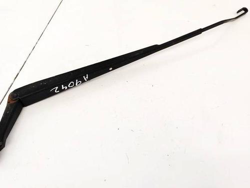 front-windshield-wiper-arm-toyota-yaris-verso-_p2_-1999-2000-2001-2002-2003-2004-2005-32938702 main image