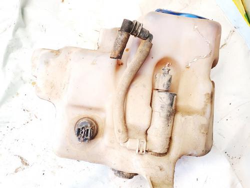 washer-pump-vw-golf-iv-variant-1j5-1999-2000-2001-2002-2003-2004-2005-2006-35401125 main image