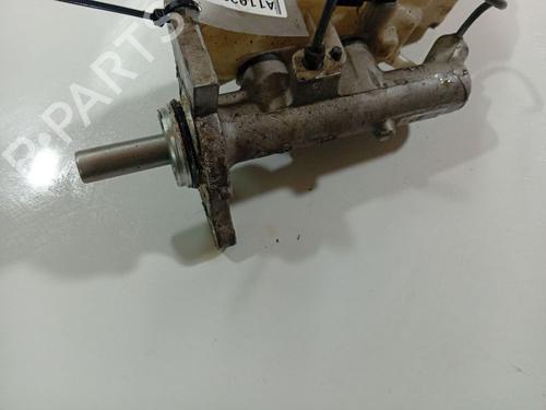 Used Brake master cylinder Brake master cylinder TOYOTA COROLLA Saloon (_E12_) 1.4 VVT-i (ZZE120_, ZZE120R) (97 hp) 34838150 34838150