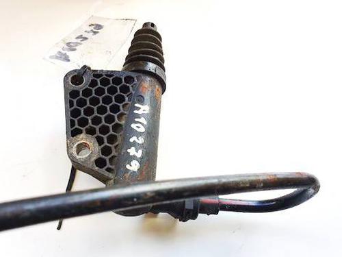 Clutch slave cylinder SUZUKI SWIFT III (MZ, EZ) 1.3 (RS413, ZC11S) | BP35001032M113 - Image 2