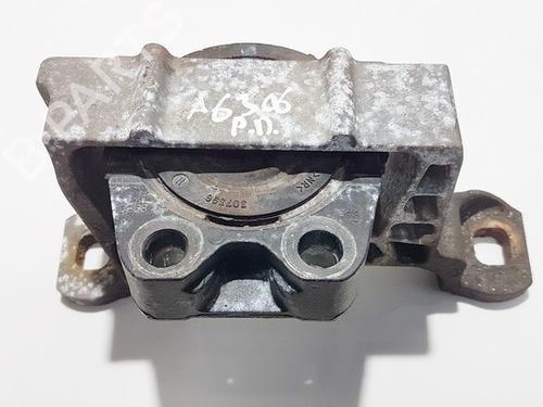Used Engine mount Engine mount FORD FOCUS II (DA_, HCP, DP) 1.6 TDCi (109 hp) 33094232 33094232