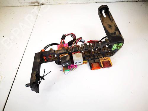 Fuse box AUDI A4 B5 (8D2) 1.8 | BP32567752E1