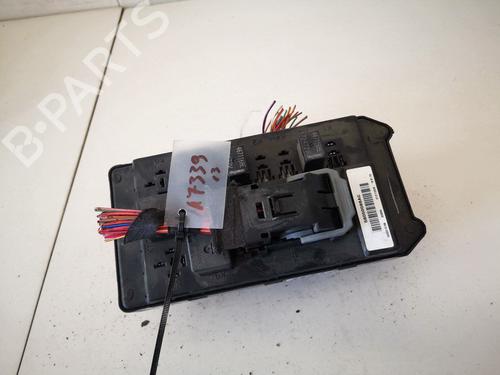 Used Fuse box Fuse box SUZUKI GRAND VITARA I (FT, HT) 2.7 (JA 627) (184 hp) 32905715 32905715