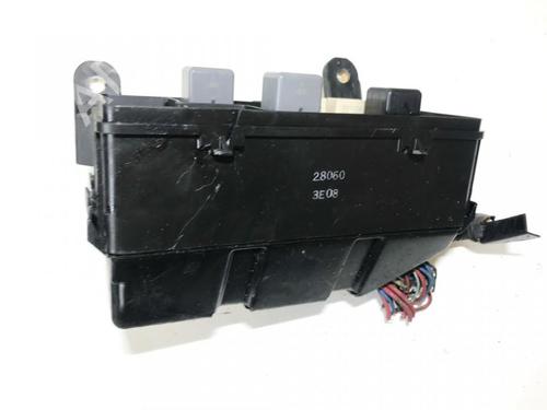 Fuse box TOYOTA RAV 4 II (_A2_) 2.0 (ACA26) | BP33504523E1 - Image 2