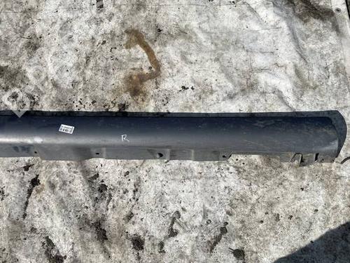 Used Right sideskirt Right sideskirt TOYOTA AVENSIS (_T25_) 2.0 VVTi (AZT250_) (155 hp) 34988426 34988426