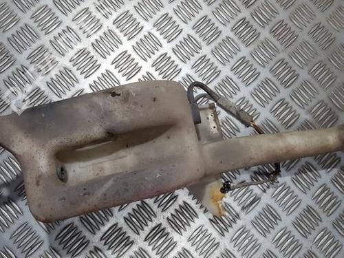 Used Windscreen washer tank Windscreen washer tank ALFA ROMEO 164 (164_) 2.5 TD (164.K2A, 164.K2B) (125 hp) 35703552 35703552