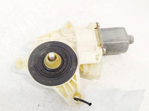 Used Left front window motor Left front window motor 37084769 37084769