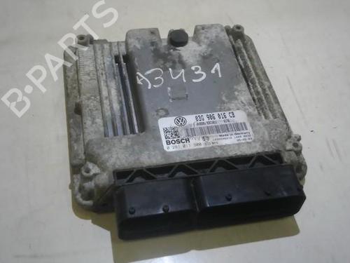 Used Engine control unit (ECU) Engine control unit (ECU) VW GOLF V (1K1) 1.9 TDI (105 hp) 33490548 33490548