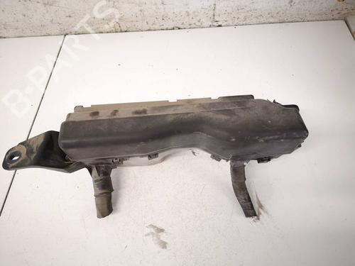 Zekeringkast Zekeringkast TOYOTA AVENSIS (_T25_) 2.0 D-4D (CDT250_, CDT250R) (116 hp) 36942392 36942392