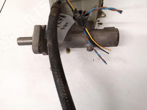 Used Brake master cylinder Brake master cylinder VOLVO S80 I (184) 2.9 (204 hp) 35479618 35479618