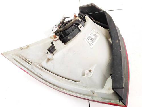 Right taillight VW GOLF V (1K1) 1.9 TDI | BP35259742C35 - Image 2