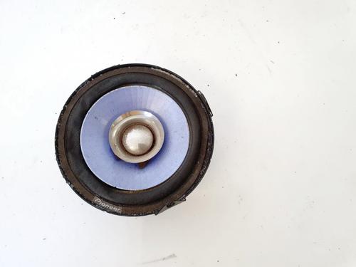 speaker-audi-80-b4-saloon-8c2-1991-1992-1993-1994-1995-32884662 main image