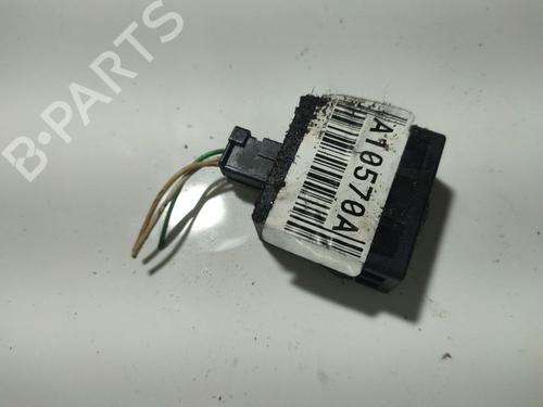 switch-peugeot-partner-box-bodympv-5_-g_-1996-34957154 main image