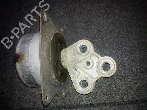 Used Engine mount Engine mount OPEL VECTRA C (Z02) 1.9 CDTI (F69) (120 hp) 33482619 33482619