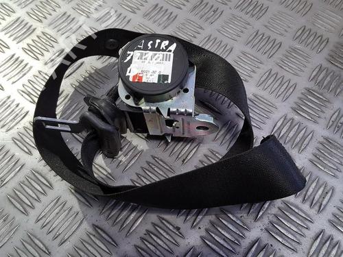 rear-left-seatbelt-opel-astra-h-a04-2004-2005-2006-2007-2008-2009-2010-2011-2012-2013-2014-35679051 main image