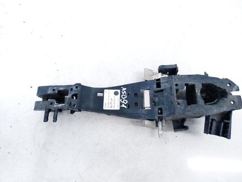 front-left-exterior-door-handle-land-rover-discovery-iii-l319-2004-2005-2006-2007-2008-2009-35589125 main image