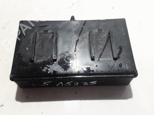 Used Fuse box Fuse box CITROËN C5 I (DC_) 2.0 HDi (DCRHZB, DCRHZE) (109 hp) 33526425 33526425