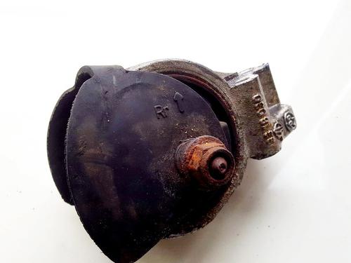 Used Engine mount Engine mount VOLVO S40 I (644) 1.9 DI (95 hp) 33520770 33520770