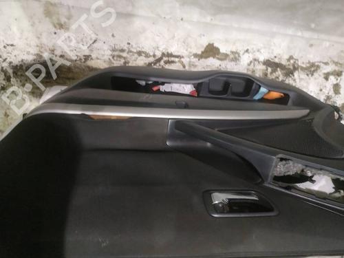Forreste højre beklædning Forreste højre beklædning TOYOTA COROLLA Verso (ZER_, ZZE12_, R1_) 2.2 D-4D (AUR10_, AUR10R) (136 hp) 34805466 34805466