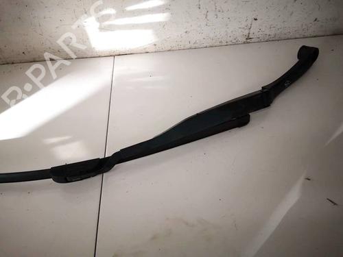 front-windshield-wiper-arm-koenigsegg-agera-2011-32538230 main image