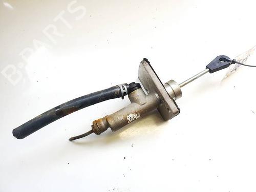 Used Clutch slave cylinder Clutch slave cylinder HYUNDAI i30 (FD) 1.6 CRDi (90 hp) 35305898 35305898