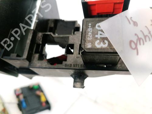 Fuse box AUDI A5 (8T3) 1.8 TFSI | BP32906007E1 - Image 2
