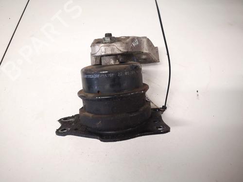 Used Engine mount Engine mount SEAT CORDOBA (6L2) 1.4 16V (75 hp) 32888271 32888271