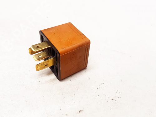 Electronic sensor OPEL VECTRA C (Z02) 2.2 16V (F69) | BP33103850M84 - Image 2