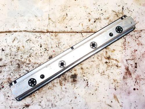 BP32939502O1 main image